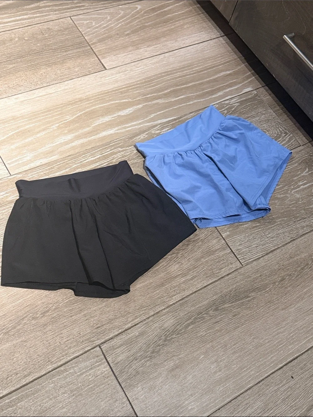 Old Navy Girls Skort-Style Athletic Shorts in Black and Periwinkle Blue (D)
